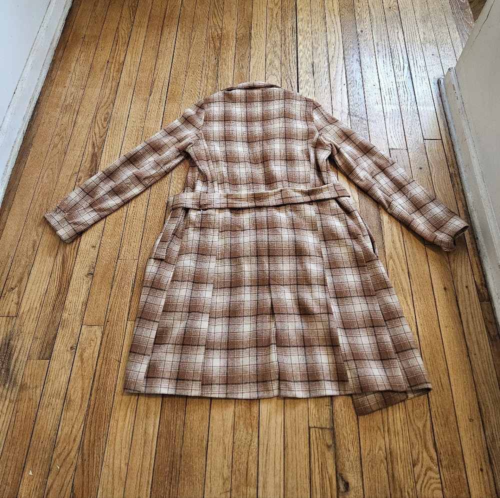 Forever 21 Brown And White Trench Plaid Belted Women's Coat - Picture 5 of 8